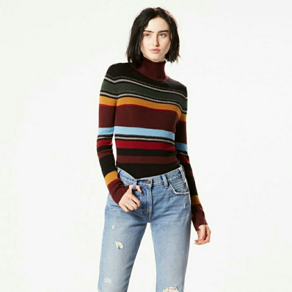 Levi's Sweaters - HP 🎉 NWT Levi's Gauge Turtleneck Sweater